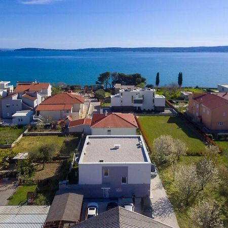 Apartment Adrian Kastela Exterior photo